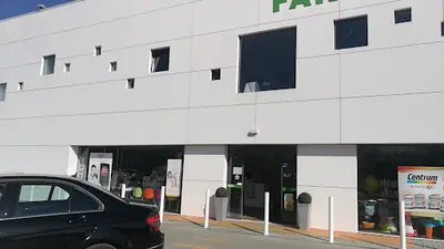 Farmácia Em Arazede, Dias Amaral