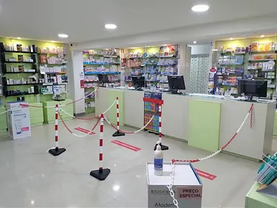 Farmácia Tavares de Castro, Lda.