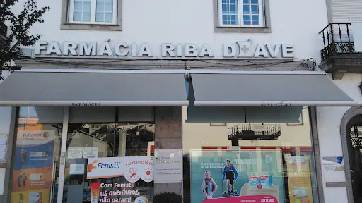Farmácia Central de Riba d'Ave